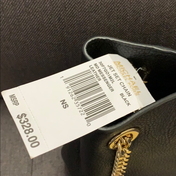 Brand new with tag Michael Kors jet set chain - Picture 2 of 5